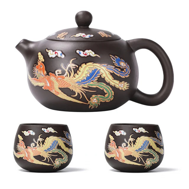 "Dragon's Brew: Color-Changing Clay Teapot - Handcrafted Elegance for Tea Enthusiasts!"